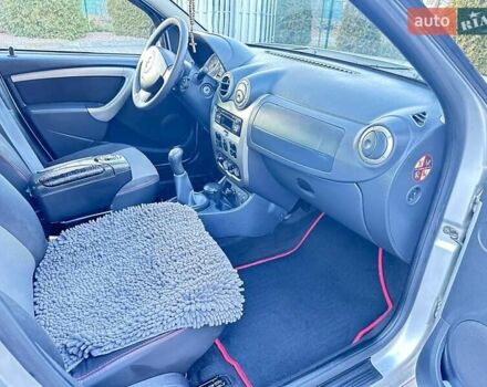 Сірий Рено Дастер, об'ємом двигуна 1.6 л та пробігом 105 тис. км за 8200 $, фото 10 на Automoto.ua