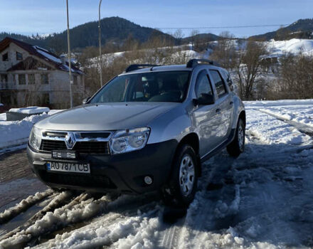 Серый Рено Дастер, объемом двигателя 1.46 л и пробегом 211 тыс. км за 6500 $, фото 2 на Automoto.ua