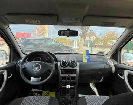 Сірий Рено Дастер, об'ємом двигуна 1.6 л та пробігом 111 тис. км за 8300 $, фото 7 на Automoto.ua