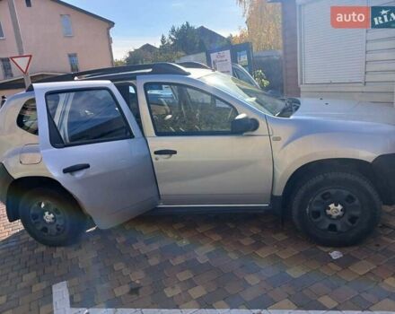 Рено Дастер 2013 в Киеве на Automoto.ua Серый Рено Дастер, объемом двигателя 1.5 л и пробегом 85 тыс. км за 10200 $, фото 5 на Automoto.ua