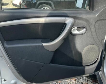 Сірий Рено Дастер, об'ємом двигуна 1.6 л та пробігом 111 тис. км за 8300 $, фото 21 на Automoto.ua