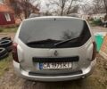 Серый Рено Дастер, объемом двигателя 1.46 л и пробегом 200 тыс. км за 8000 $, фото 3 на Automoto.ua