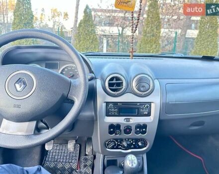 Сірий Рено Дастер, об'ємом двигуна 1.6 л та пробігом 105 тис. км за 8200 $, фото 9 на Automoto.ua