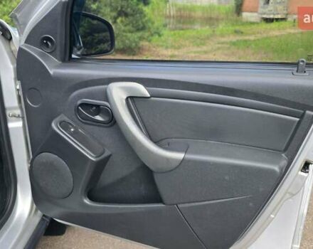 Серый Рено Дастер, объемом двигателя 1.5 л и пробегом 170 тыс. км за 9150 $, фото 23 на Automoto.ua