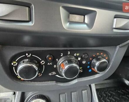 Серый Рено Дастер, объемом двигателя 1.46 л и пробегом 170 тыс. км за 9600 $, фото 27 на Automoto.ua