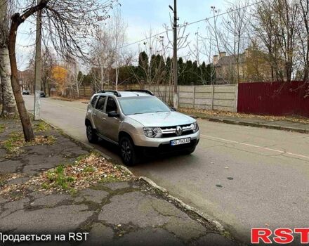 Серый Рено Дастер, объемом двигателя 1.5 л и пробегом 196 тыс. км за 10777 $, фото 3 на Automoto.ua