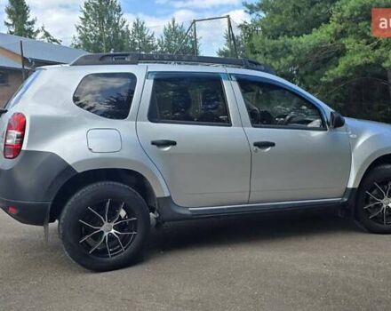 Серый Рено Дастер, объемом двигателя 1.46 л и пробегом 170 тыс. км за 9600 $, фото 6 на Automoto.ua