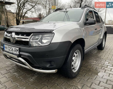 Серый Рено Дастер, объемом двигателя 1.5 л и пробегом 114 тыс. км за 10900 $, фото 6 на Automoto.ua