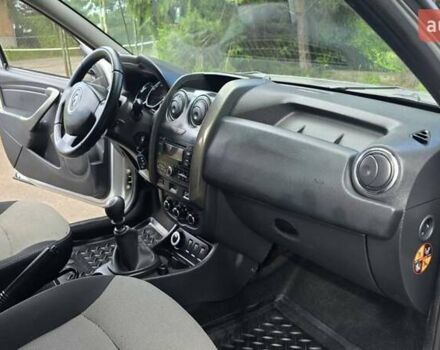 Серый Рено Дастер, объемом двигателя 1.5 л и пробегом 170 тыс. км за 9150 $, фото 26 на Automoto.ua