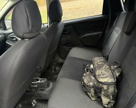 Рено Дастер 2015 в Виннице на Automoto.ua Серый Рено Дастер, объемом двигателя 1.46 л и пробегом 200 тыс. км за 9500 $, фото 4 на Automoto.ua