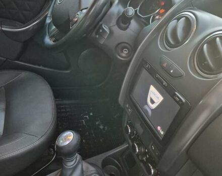 Сірий Рено Дастер, об'ємом двигуна 1.46 л та пробігом 143 тис. км за 10100 $, фото 28 на Automoto.ua