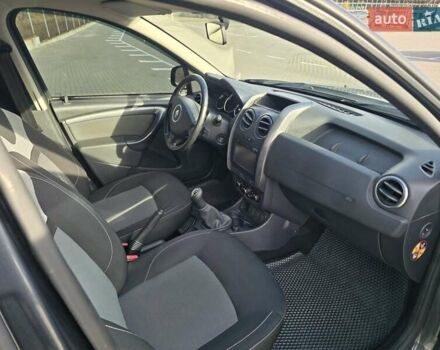 Рено Дастер 2016 в Сумах на Automoto.ua Серый Рено Дастер, объемом двигателя 1.6 л и пробегом 264 тыс. км за 10500 $, фото 7 на Automoto.ua