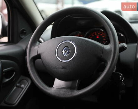 Серый Рено Дастер, объемом двигателя 1.46 л и пробегом 136 тыс. км за 12000 $, фото 13 на Automoto.ua