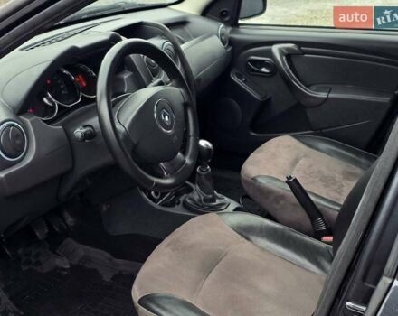 Серый Рено Дастер, объемом двигателя 1.5 л и пробегом 199 тыс. км за 7799 $, фото 16 на Automoto.ua