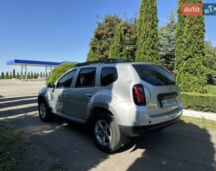 Серый Рено Дастер, объемом двигателя 1.6 л и пробегом 140 тыс. км за 11000 $, фото 4 на Automoto.ua
