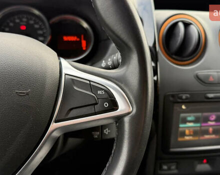 Серый Рено Дастер, объемом двигателя 1.6 л и пробегом 92 тыс. км за 11800 $, фото 27 на Automoto.ua