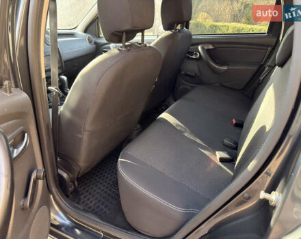 Серый Рено Дастер, объемом двигателя 1.46 л и пробегом 82 тыс. км за 13900 $, фото 21 на Automoto.ua