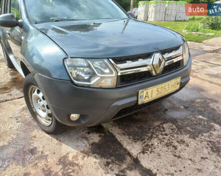 Серый Рено Дастер, объемом двигателя 1.5 л и пробегом 178 тыс. км за 11000 $, фото 2 на Automoto.ua