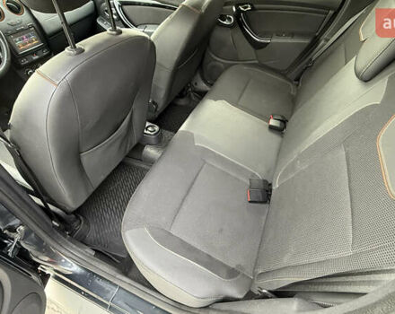 Серый Рено Дастер, объемом двигателя 1.6 л и пробегом 92 тыс. км за 11800 $, фото 37 на Automoto.ua