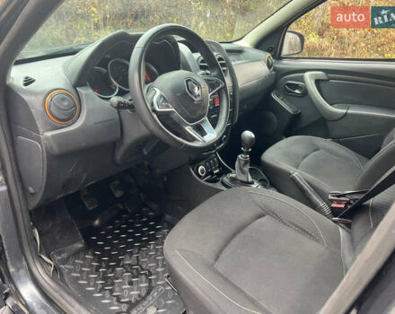 Серый Рено Дастер, объемом двигателя 1.5 л и пробегом 253 тыс. км за 7350 $, фото 18 на Automoto.ua