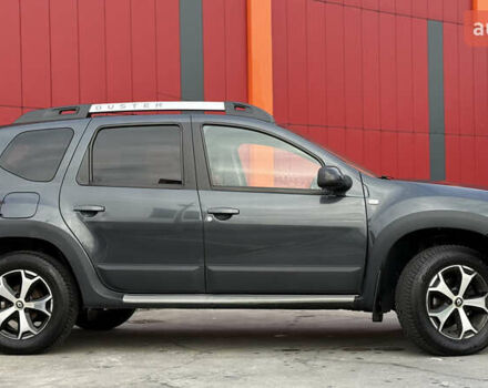 Серый Рено Дастер, объемом двигателя 1.6 л и пробегом 92 тыс. км за 11800 $, фото 8 на Automoto.ua