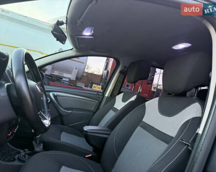 Сірий Рено Дастер, об'ємом двигуна 1.5 л та пробігом 83 тис. км за 13950 $, фото 64 на Automoto.ua