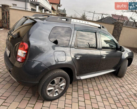 Серый Рено Дастер, объемом двигателя 1.46 л и пробегом 82 тыс. км за 13900 $, фото 3 на Automoto.ua
