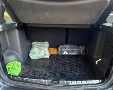 Серый Рено Дастер, объемом двигателя 1.46 л и пробегом 82 тыс. км за 12600 $, фото 11 на Automoto.ua