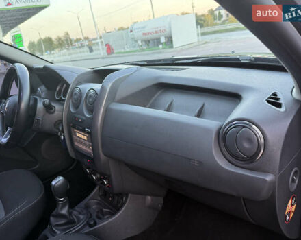 Сірий Рено Дастер, об'ємом двигуна 1.5 л та пробігом 83 тис. км за 13950 $, фото 82 на Automoto.ua