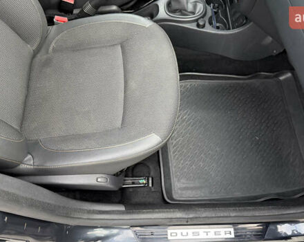 Серый Рено Дастер, объемом двигателя 1.6 л и пробегом 92 тыс. км за 11800 $, фото 47 на Automoto.ua