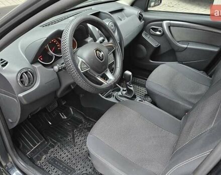 Серый Рено Дастер, объемом двигателя 1.46 л и пробегом 82 тыс. км за 14000 $, фото 9 на Automoto.ua