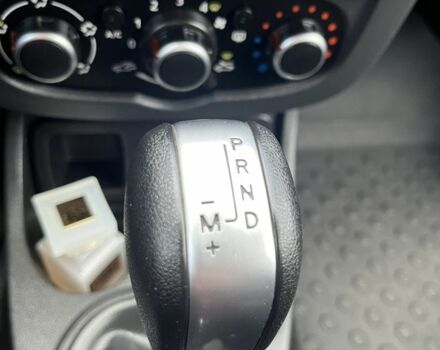 Серый Рено Дастер, объемом двигателя 1.5 л и пробегом 146 тыс. км за 12500 $, фото 4 на Automoto.ua