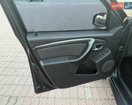 Сірий Рено Дастер, об'ємом двигуна 1.5 л та пробігом 83 тис. км за 13950 $, фото 50 на Automoto.ua