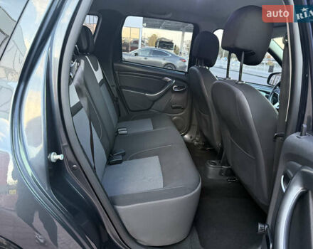 Сірий Рено Дастер, об'ємом двигуна 1.5 л та пробігом 83 тис. км за 13950 $, фото 74 на Automoto.ua