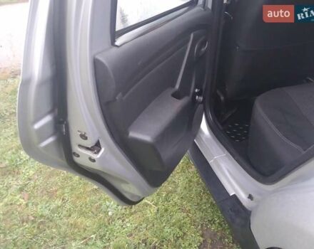 Сірий Рено Дастер, об'ємом двигуна 1.5 л та пробігом 191 тис. км за 11500 $, фото 7 на Automoto.ua
