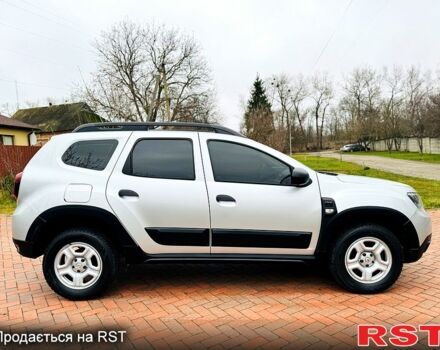 Сірий Рено Дастер, об'ємом двигуна 1.5 л та пробігом 57 тис. км за 18500 $, фото 1 на Automoto.ua