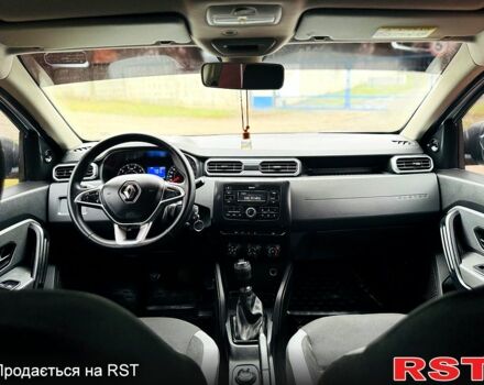 Сірий Рено Дастер, об'ємом двигуна 1.5 л та пробігом 57 тис. км за 18500 $, фото 6 на Automoto.ua