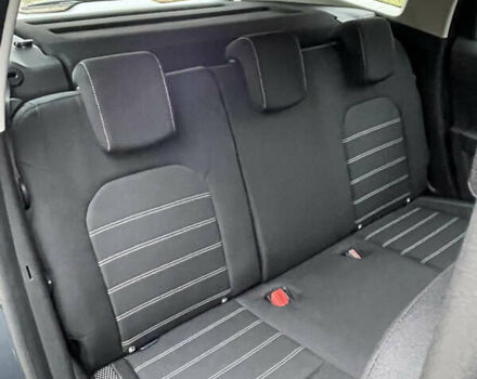 Серый Рено Дастер, объемом двигателя 1.6 л и пробегом 71 тыс. км за 12300 $, фото 15 на Automoto.ua