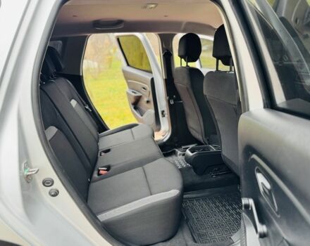 Серый Рено Дастер, объемом двигателя 1.5 л и пробегом 57 тыс. км за 18500 $, фото 10 на Automoto.ua