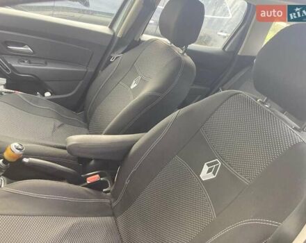 Сірий Рено Дастер, об'ємом двигуна 1.6 л та пробігом 196 тис. км за 12500 $, фото 5 на Automoto.ua