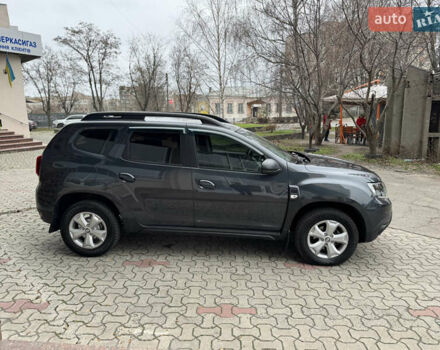 Серый Рено Дастер, объемом двигателя 1.5 л и пробегом 118 тыс. км за 15400 $, фото 3 на Automoto.ua