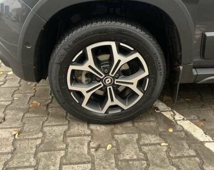 Серый Рено Дастер, объемом двигателя 1.5 л и пробегом 154 тыс. км за 16300 $, фото 8 на Automoto.ua