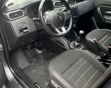 Серый Рено Дастер, объемом двигателя 1.5 л и пробегом 154 тыс. км за 16300 $, фото 2 на Automoto.ua