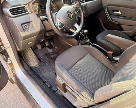 Рено Дастер 2019 в Киеве на Automoto.ua Серый Рено Дастер, объемом двигателя 1.6 л и пробегом 120 тыс. км за 16100 $, фото 52 на Automoto.ua