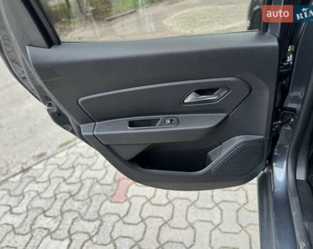 Серый Рено Дастер, объемом двигателя 1.5 л и пробегом 118 тыс. км за 15400 $, фото 21 на Automoto.ua