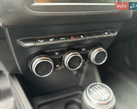 Серый Рено Дастер, объемом двигателя 1.5 л и пробегом 118 тыс. км за 15400 $, фото 38 на Automoto.ua