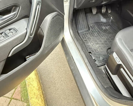 Рено Дастер 2019 в Киеве на Automoto.ua Серый Рено Дастер, объемом двигателя 1.6 л и пробегом 120 тыс. км за 16100 $, фото 69 на Automoto.ua