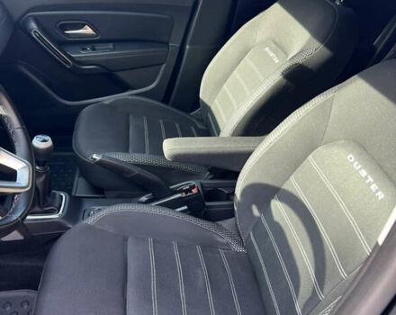 Сірий Рено Дастер, об'ємом двигуна 1.6 л та пробігом 87 тис. км за 15350 $, фото 6 на Automoto.ua