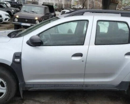 Серый Рено Дастер, объемом двигателя 1.5 л и пробегом 90 тыс. км за 15000 $, фото 1 на Automoto.ua