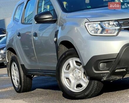 Серый Рено Дастер, объемом двигателя 1.5 л и пробегом 191 тыс. км за 13900 $, фото 8 на Automoto.ua